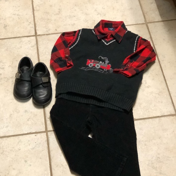 Boys Christmas Train Sweater Vest Train - Picture 6 of 6